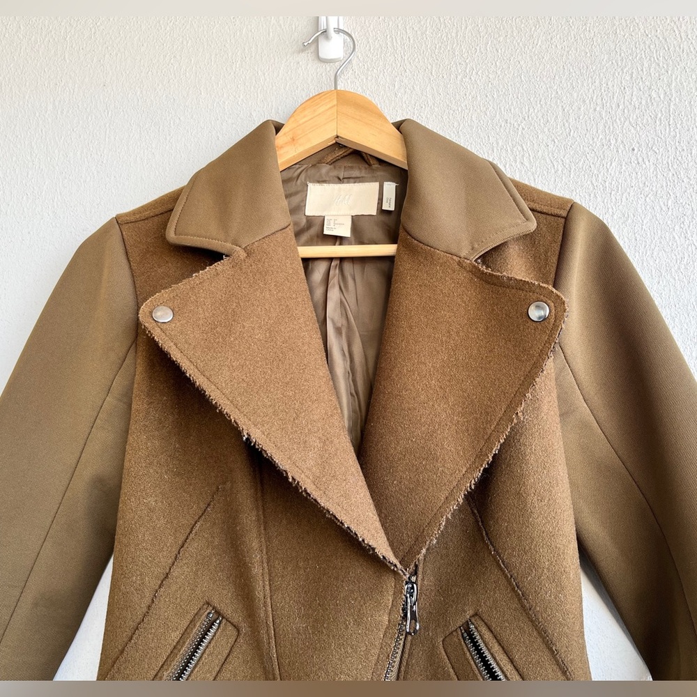 H&M | Cropped Olive Wool Jacket - Picture 2 of 16